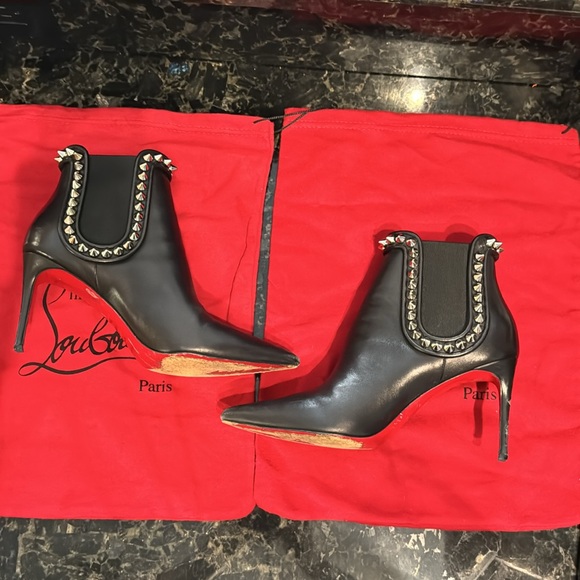 Christian Louboutin Studded Leather Ankle Boots – Black – Size 37.5 - Picture 11 of 16